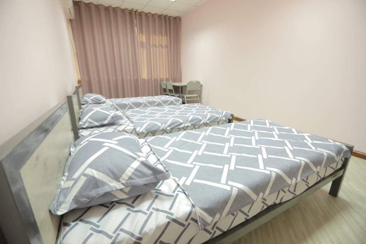 The Top Hostel ทาชเคนต์ ภายนอก รูปภาพ