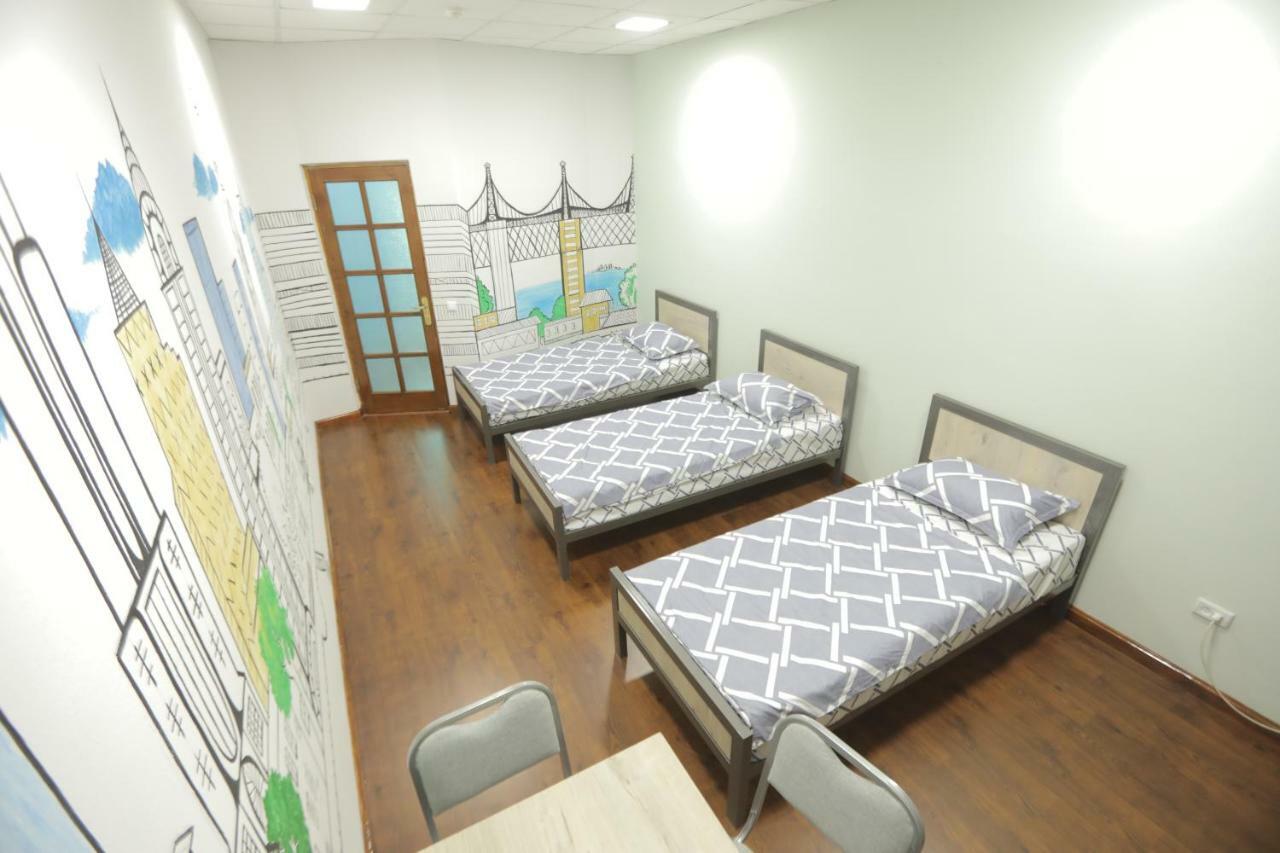 The Top Hostel ทาชเคนต์ ภายนอก รูปภาพ